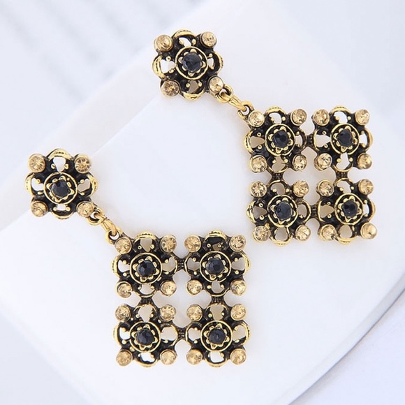 Jewelry - Gold & Black Crystal Rhombus Drop Stud Earrings
